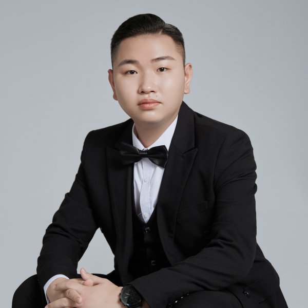 广东蓝领汇人力集团 顺德公司负责人 梁俊锋