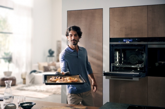 西门子家电惊艳亮相国际厨房家具展，揭晓全新“进取新境”品牌重塑战略