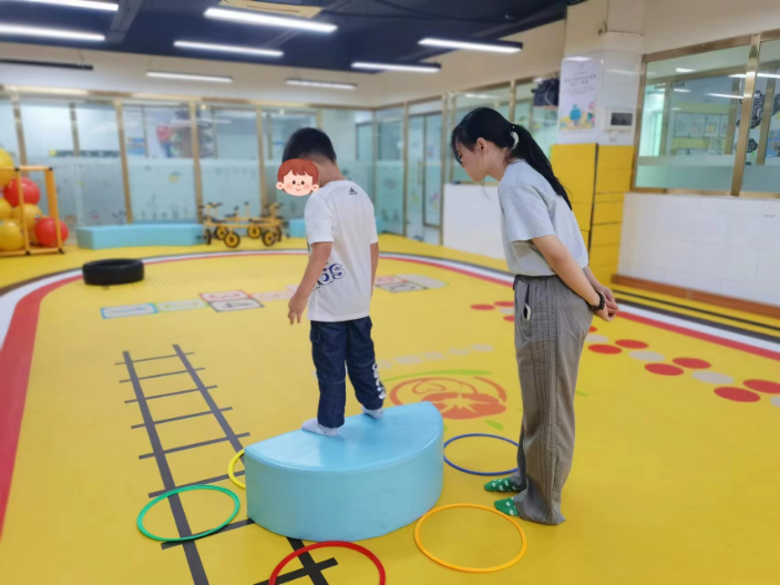 深圳市大齡多動癥兒童康復訓練機構推薦,兒童多動癥咨詢
