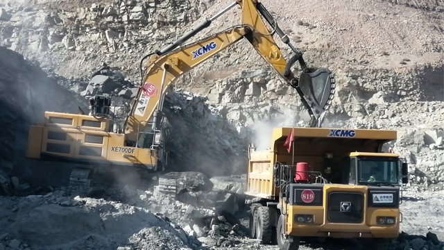 新疆多功能礦用挖掘機多少錢,礦用挖掘機