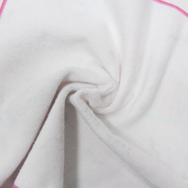 純棉材質免水洗涂料印花方巾