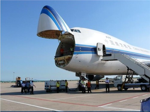 國際空運.jpg 國際空運.jpg