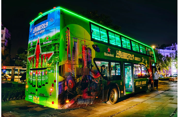 上海旅游集散中心雙層巴士內裝廣告媒體,廣告