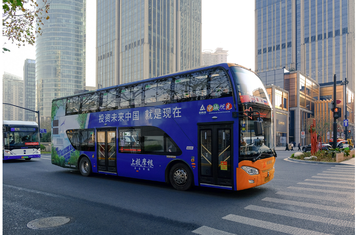 外灘南京東路雙層車廣告一手媒體,廣告