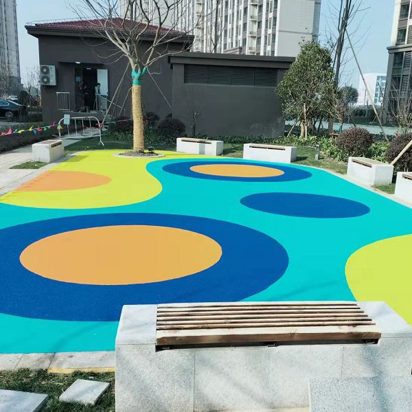 上海松江辰吉嘉苑小区塑胶跑道-上海荣跃体育场地工程有限公司