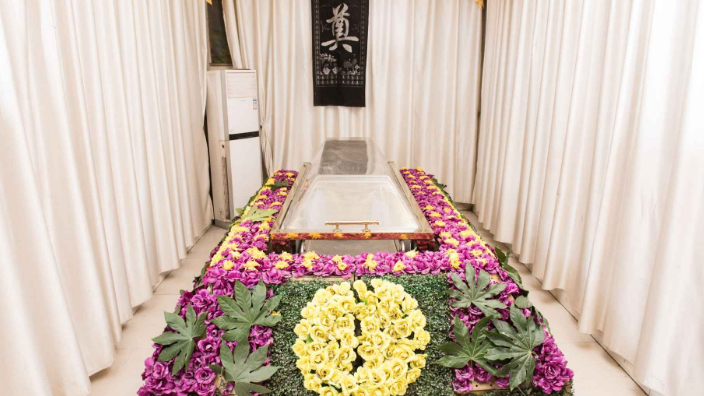 上海追悼会瞻仰台 驻马店市吉远制冷设备供应;