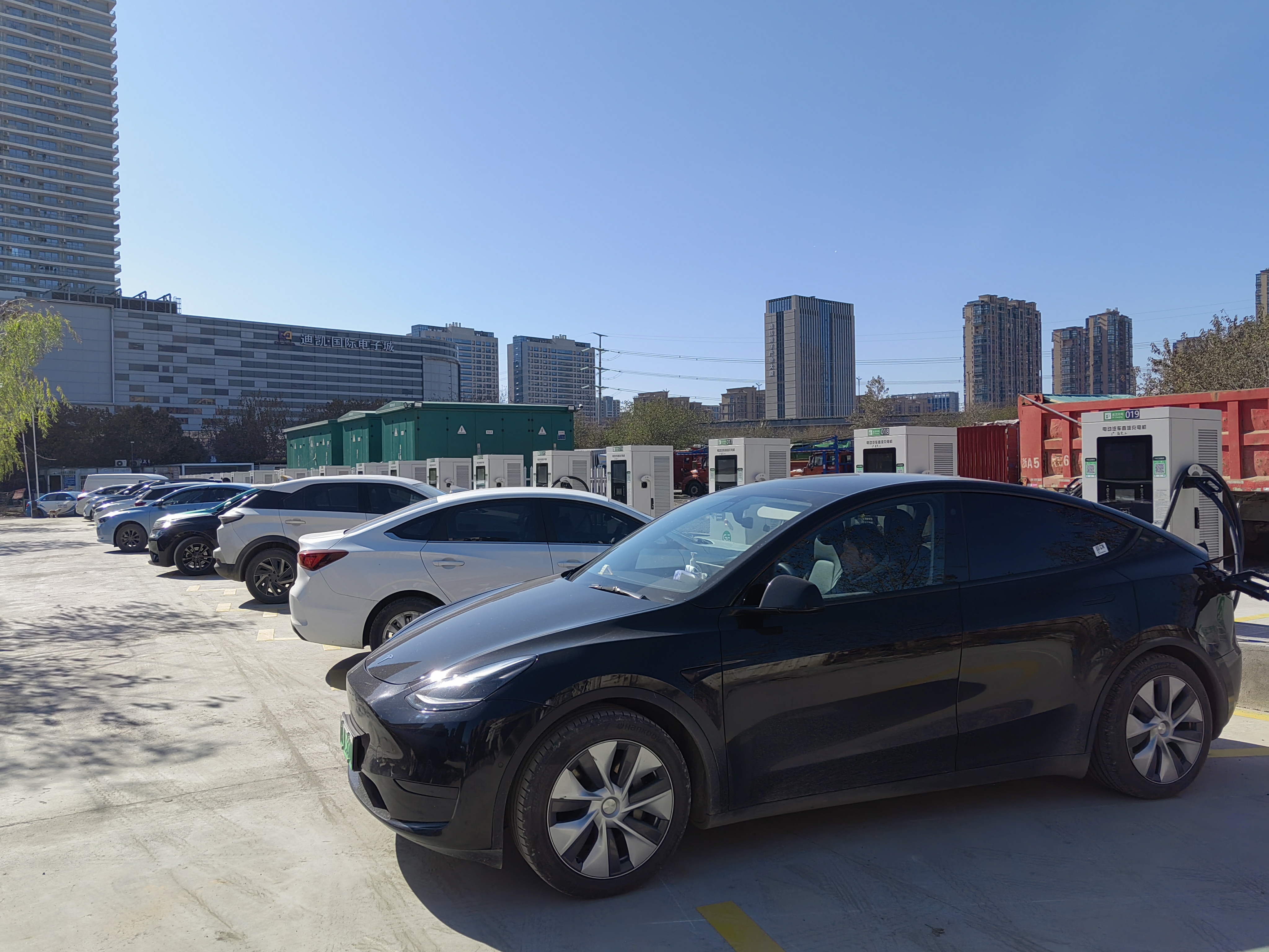 杭州華東機械建設市場場站