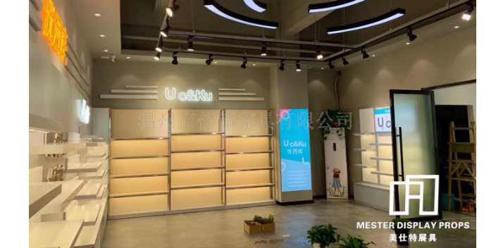 重慶商場(chǎng)展示柜廠家