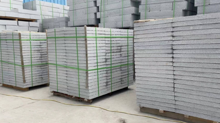 北京2公分芝麻白板材 河南康泰石材供应;
