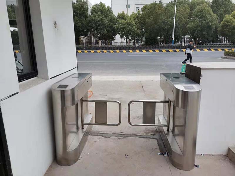 聯東U谷上海車墩國際企業港</br>擺閘