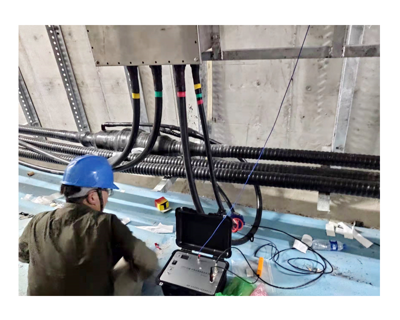 我公司参与河北公司雄安新区首座220KV变电站投运前＂电缆耐压同步分布步局放测试＂