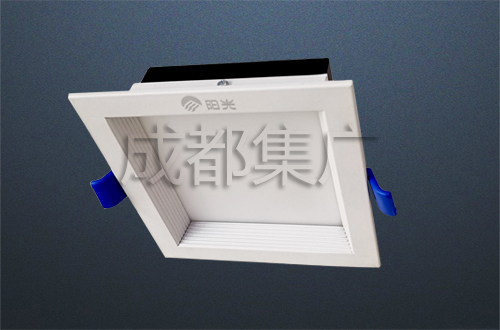 LED方形筒燈