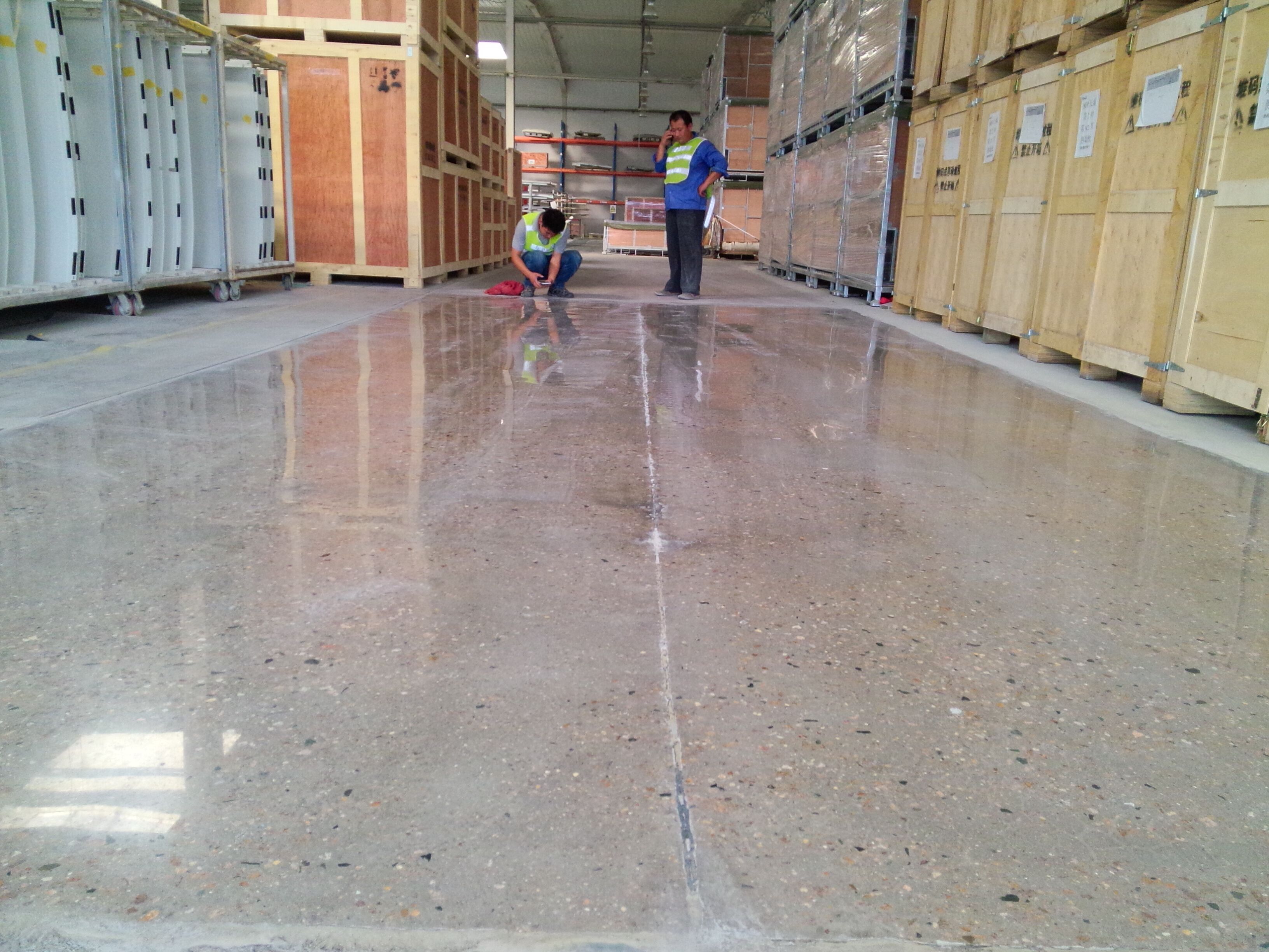 力石伯乐混凝土抛光系统-旧地面翻新-江苏华灿&青岛罗美威奥项目合作