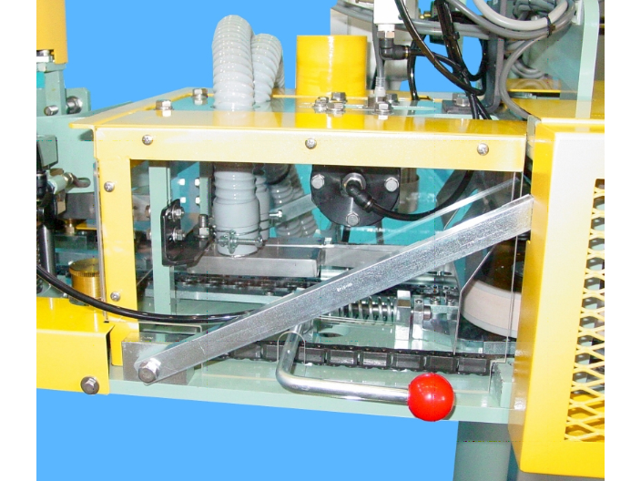 云南工业用缝包机需要多少钱,缝包机