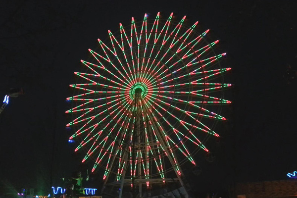 燈光魔法：游樂(lè)設(shè)備亮化，創(chuàng)造無(wú)限驚喜！