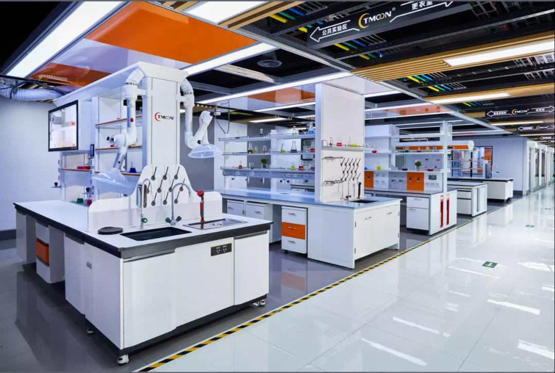 化學實驗室設計規劃：分析室與輔助實驗室