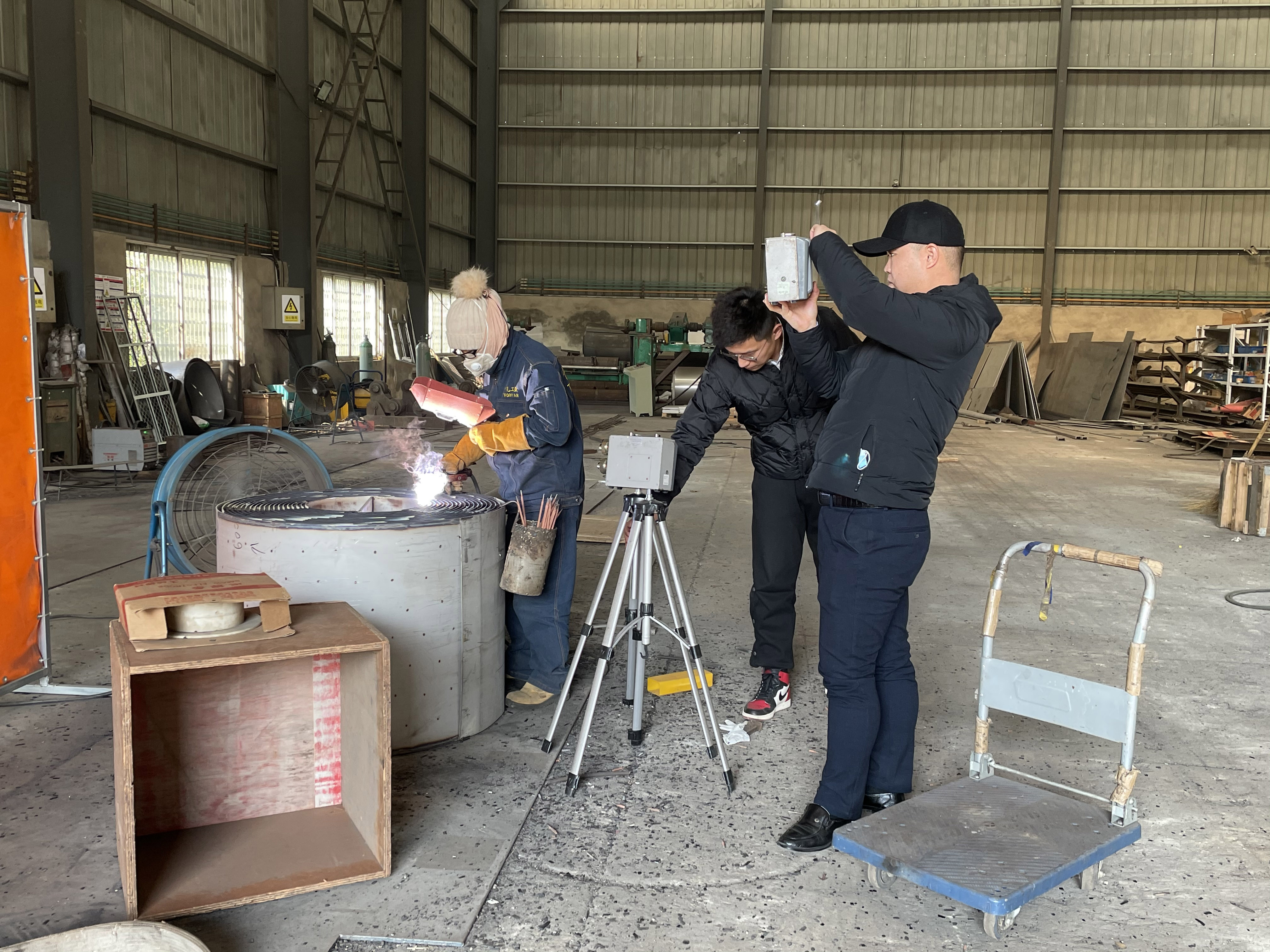 螺旋板式制造商中凡工业:开展生产现场职业病危害检查