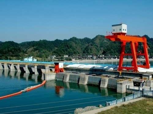 惯常水力发电的流程.jpg 惯常水力发电的流程.jpg