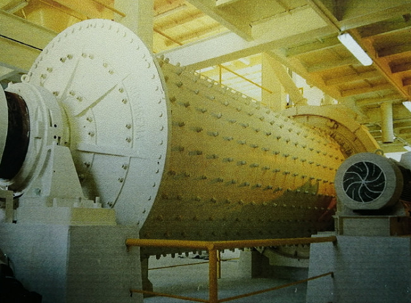 粉煤灰球磨機(jī) Ball mill of flyash