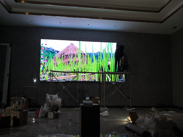 都勻某房開售樓部LED(P2.5)顯示屏.jpg