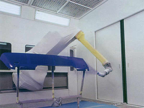 噴漆機器人1.jpg