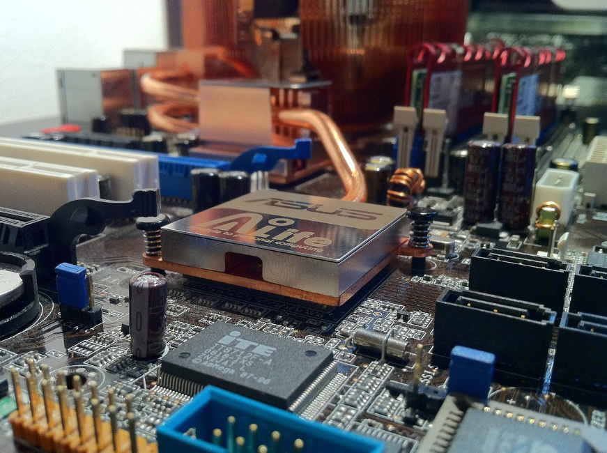 未來的集成電路的發(fā)展趨勢是怎樣的？