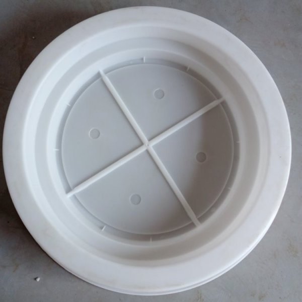 專業制作塑料井蓋模具排水溝蓋板模具可加工定制