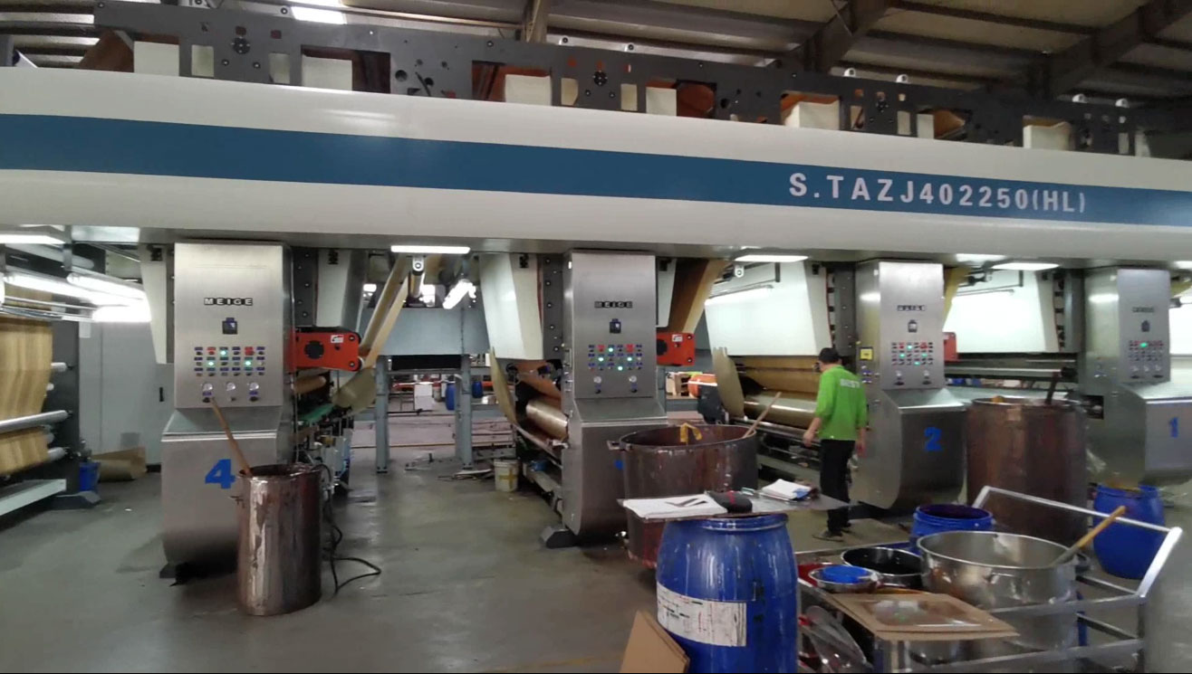 TAZJ402250(HL200)　特大幅寬高速電子軸裝飾紙自動凹版印刷機