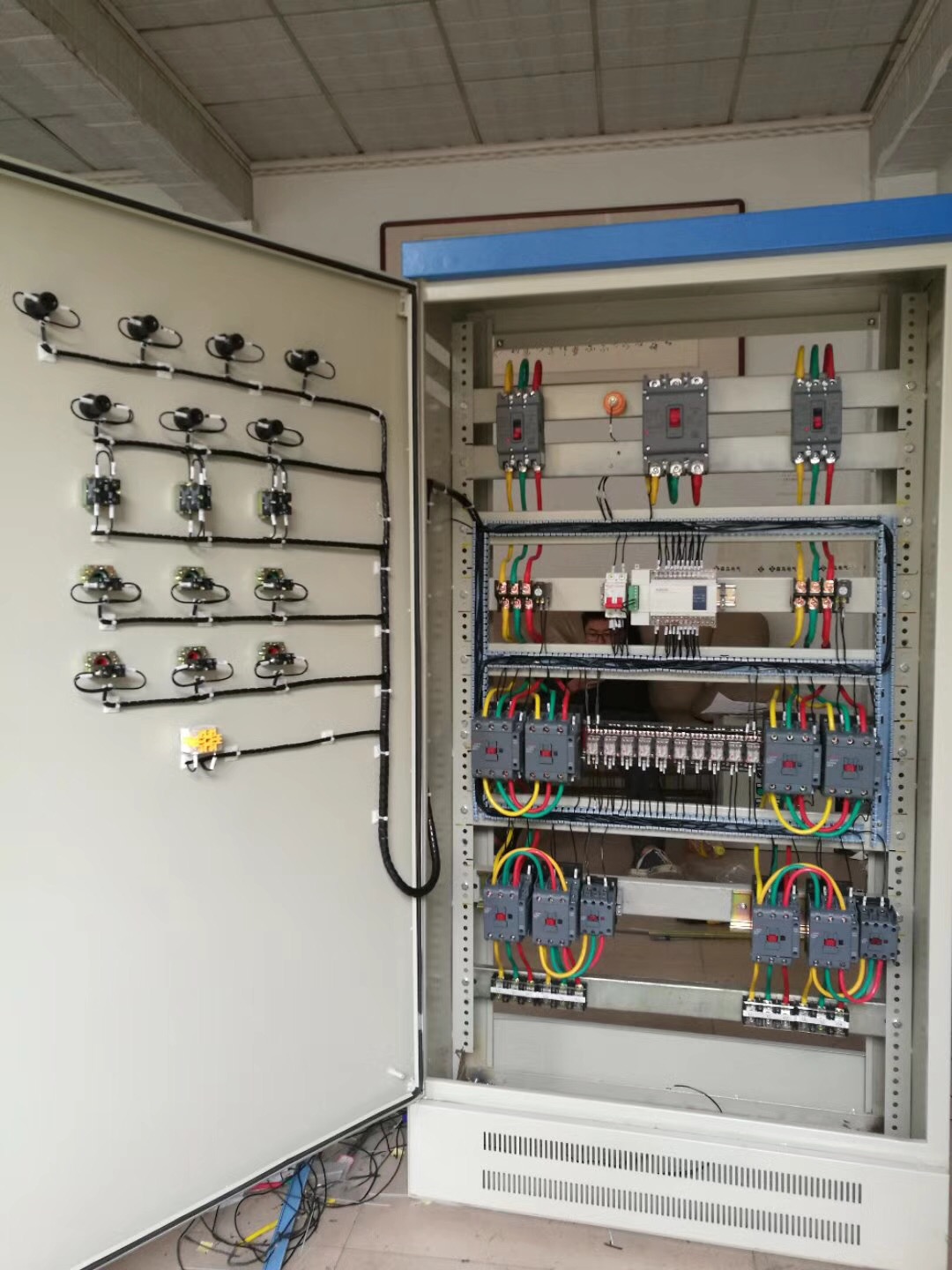 PLC控制柜-淄博創銀節能科技有限公司 PLC控制柜-淄博創銀節能科技有限公司