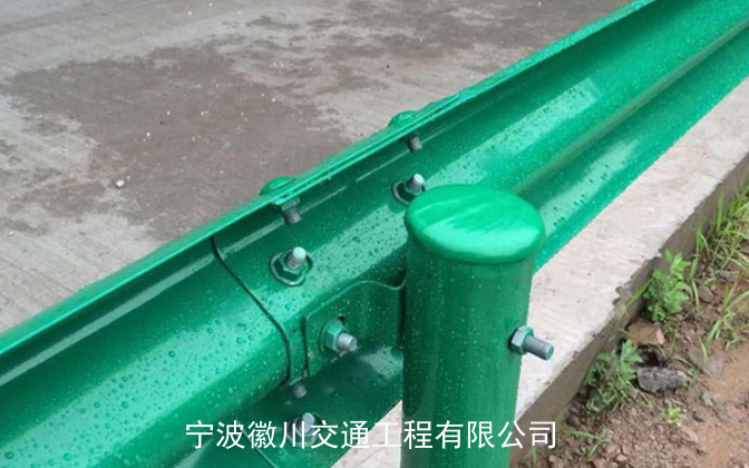 奉化区围挡高速护栏实体厂家 宁波徽川交通工程供应