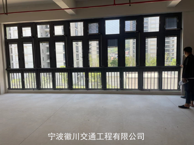 镇江锌钢阳台护栏安装厂家,阳台护栏