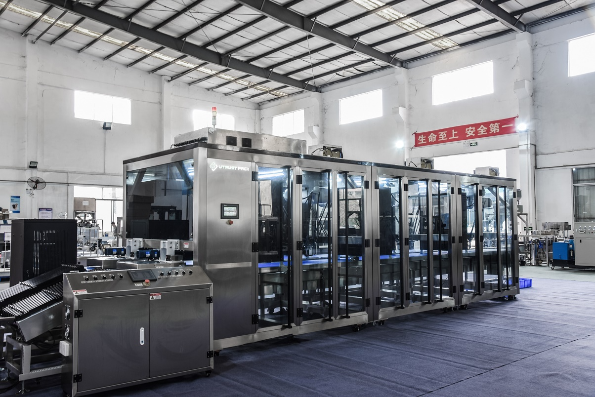 方圆机械手助力食药品包装分拣自动化 广州市方圆机械设备供应