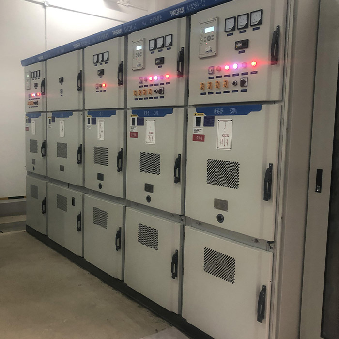 “濰坊火車(chē)站”近佰臺(tái)(套)ABB授權(quán)低壓配柜MDmax-ST及高壓開(kāi)關(guān)柜KYN28-12保質(zhì)保量順利完成交貨!”