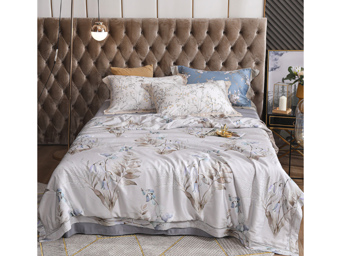 浙江提花蠶絲被批發(fā)