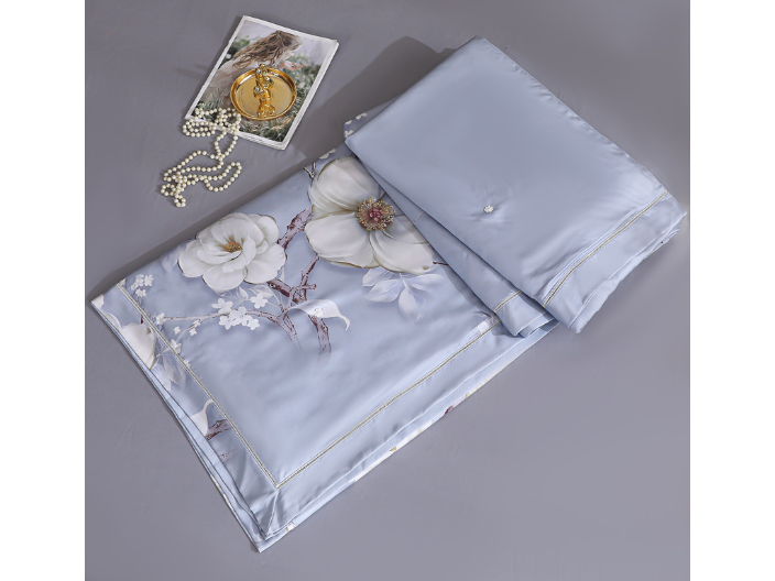 北京質(zhì)量蠶絲被加工廠