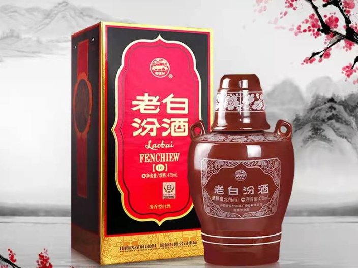 汾酒的特殊之处也是其清香型白酒的口感,和市面的酱香型白酒,浓香型