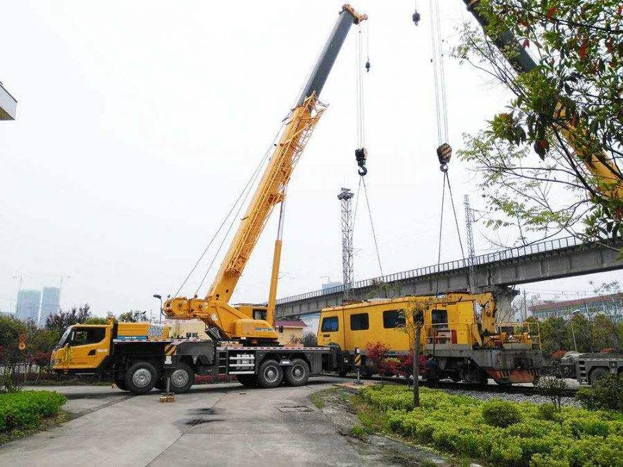 上海吊装搬运多少钱 欢迎来电 上海富岁起重设备供应
