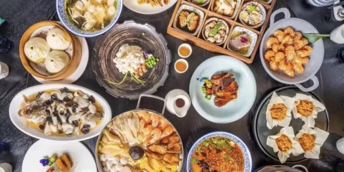 上海怎么做好餐饮管理人员 客户至上 上海汉源企业管理咨询供应;