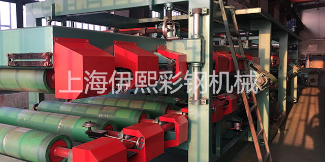 黑龙江安装净化板机器 上海伊熙彩钢机械供应