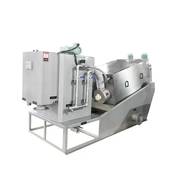 Sludge dewatering machine, with large processing capacity and high ...