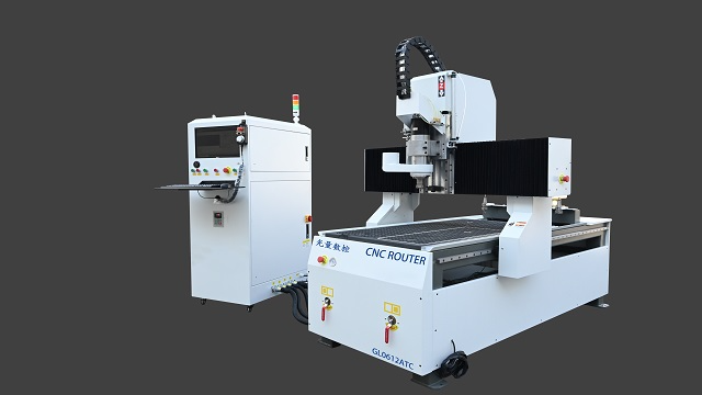 河南保丽龙雕刻机,雕刻机