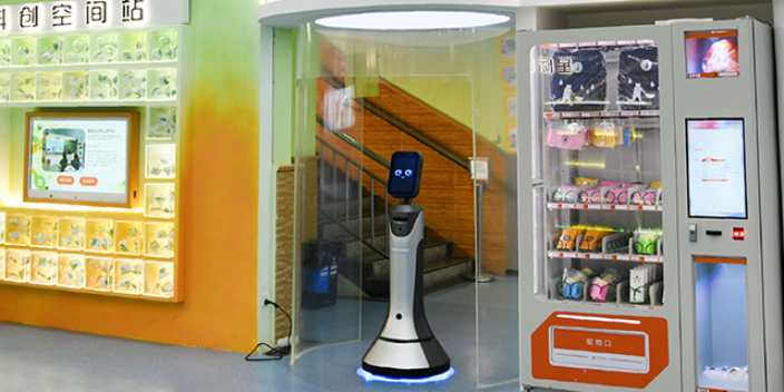 智慧图书馆服务机器人经验丰富,服务机器人
