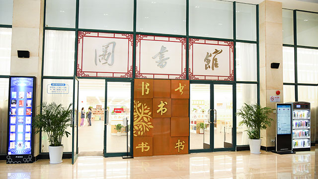 智能图书馆数字化展示墙市场价格