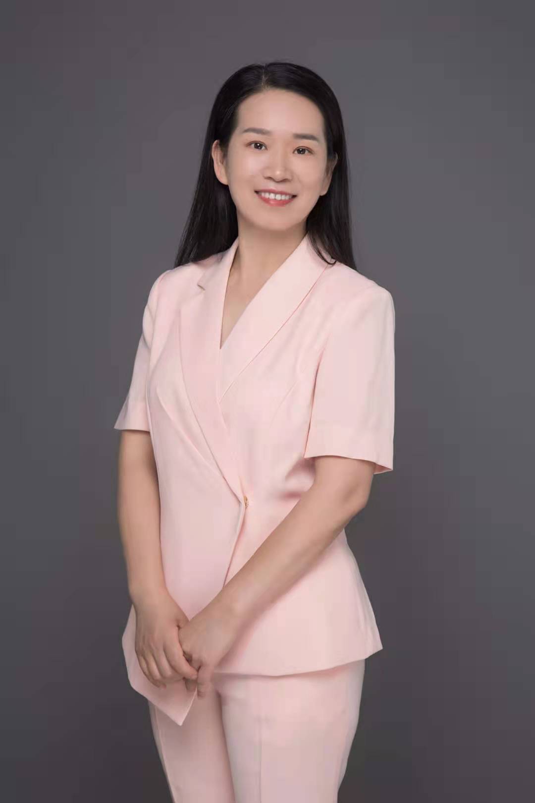 宁波律师陈春香:父母大怒::做什么律师?又不靠你挣钱.