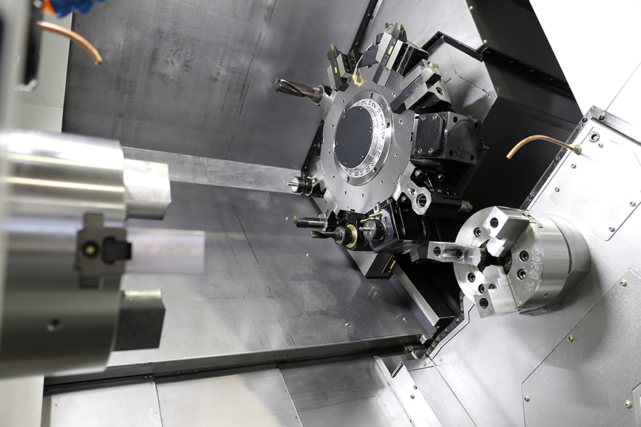 双主轴双刀塔车削中心