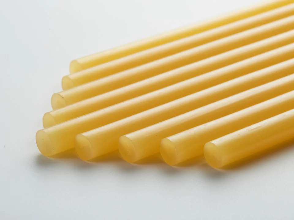 熱熔膠的特點(diǎn)