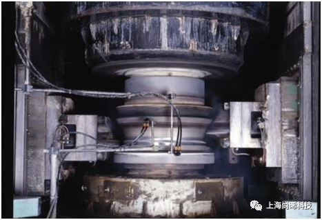 輪轂旋壓.png 輪轂旋壓.png