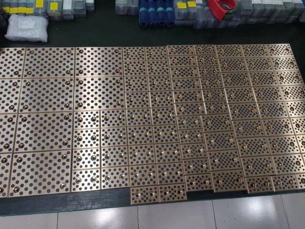 模具部品之耐磨板（导板）
