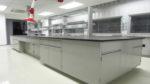 上海制药厂实验室家具方案,实验室家具