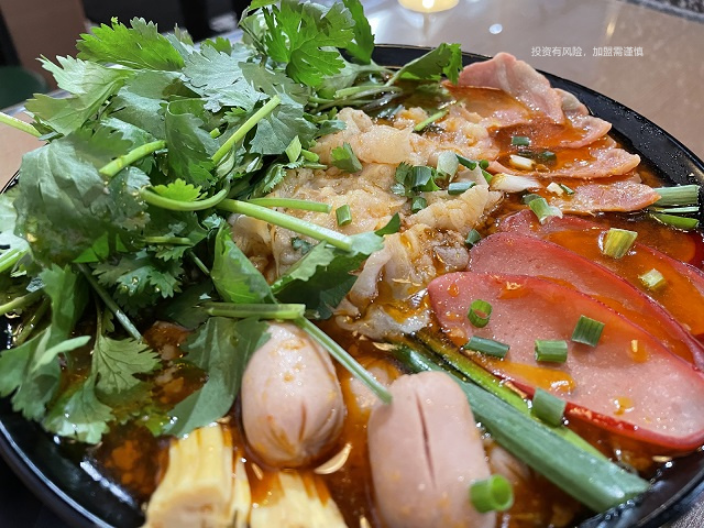 虾炸酱薏米线店加盟培训 上海衙宴餐饮管理供应